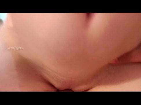 ❤️ ישנה בחדר של אחותי וככה התעוררתי ❤️❌ סרטון סקס אצלנו ️❤